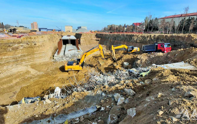 bu-erazide-yeni-avtomobil-ve-piyada-tunelleri-tikilir