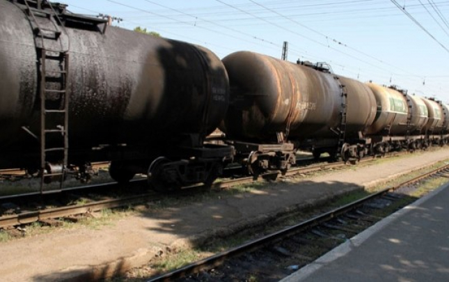 azerbaycandan-ermenistana-neft-mehsullarinin-novbeti-partiyasi-yola-salindi