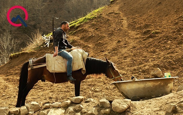 Üç qardaşın saldığı kənd