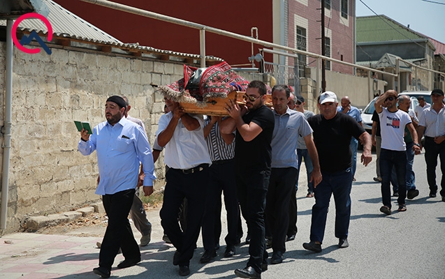 “Arxadan vurulan zərbə”yə dözməyən Nağılbaz...