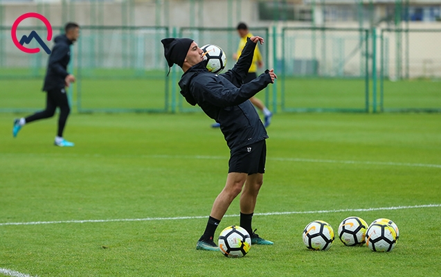 Əfsanəvi “Neftçi”də nələr dəyişib?