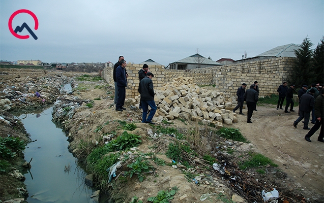 Yerüstü çaylar Binəqədiyə axır...