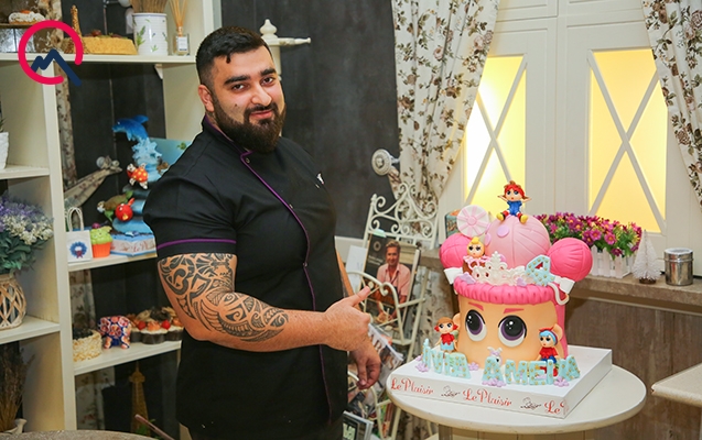“Deyirlər ki, bu yekəpər tort bişirə bilməz”