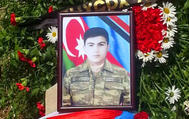 “Elə ki, evə çatdım məni bərk qucaqla”