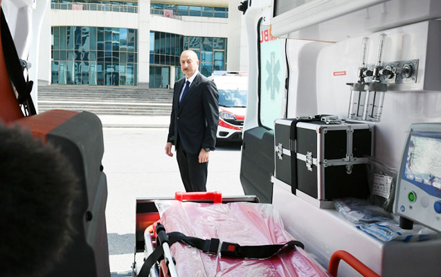 Prezidentin tapşırığı ilə yeni təcili yardım maşınları gətirildi