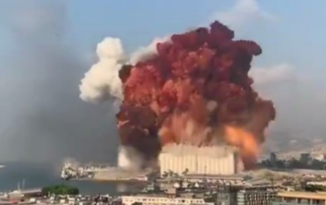 Beyrutda ard-arda güclü partlayışlar