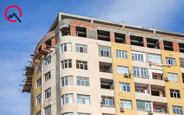 Günəşlidəki binaya qanunsuz tikilən 2 mərtəbə söküləcək
