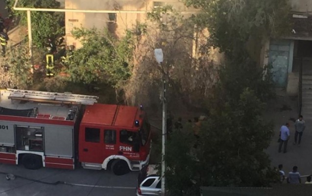 Bakıda binada yanğın olub