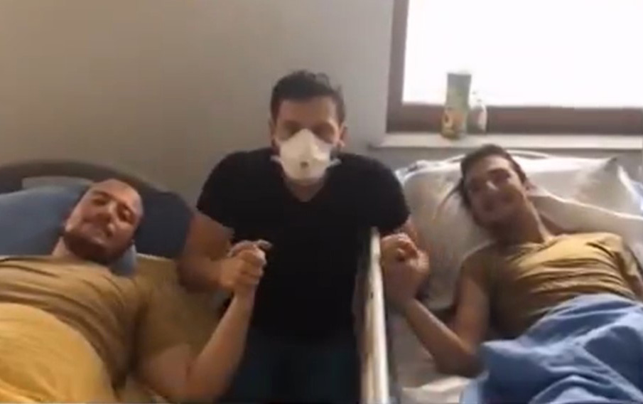 Birgə döyüşüb, birgə yaralanan ata-anasız qardaşlar