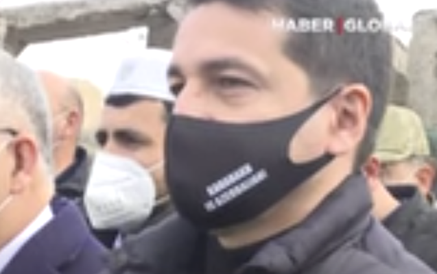 13 yaşlı Kənanın ifası Hikmət Hacıyevi kövrəltdi