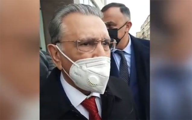 Ramiz Mehdiyev qurultaydan danışdı