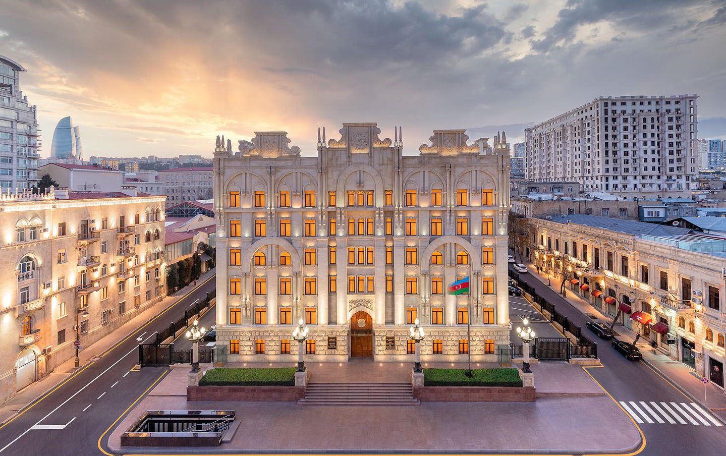 Şəhidlərin dəfnində dini şüarlar səsləndirənlər barədə tədbir görülür