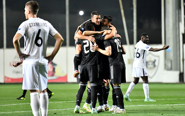 “Qarabağ” “Neftçi”ni darmadağın etdi