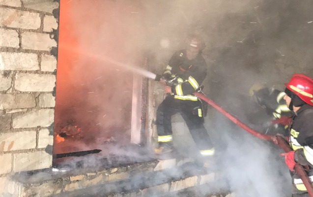 Bakının mərkəzində yanğın