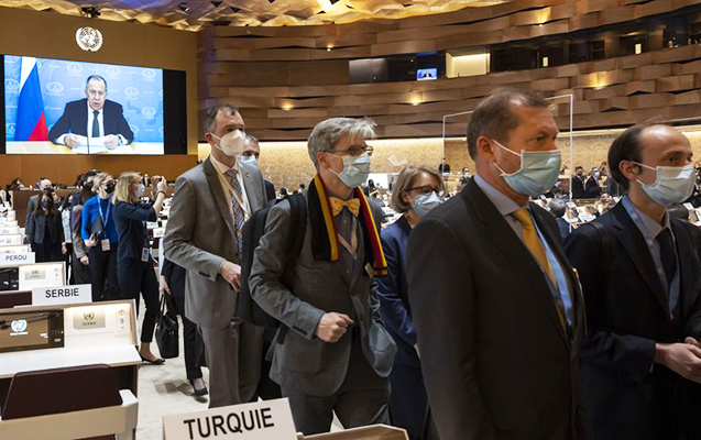 Lavrovun çıxışına belə etiraz etdilər