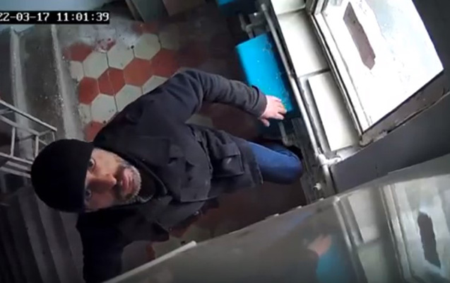 Oğurluq etmək istədi, kameranı görüb qaçdı