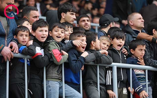 Şir elinə qayıtdı...