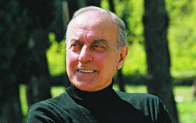 Heydər Əliyevin toya, fotoya, yaralı əsgərə və bayrağa münasibəti