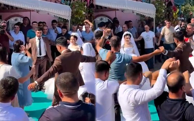 Qazaxda əkiz hərbçilər əkiz bacılarla evləndi