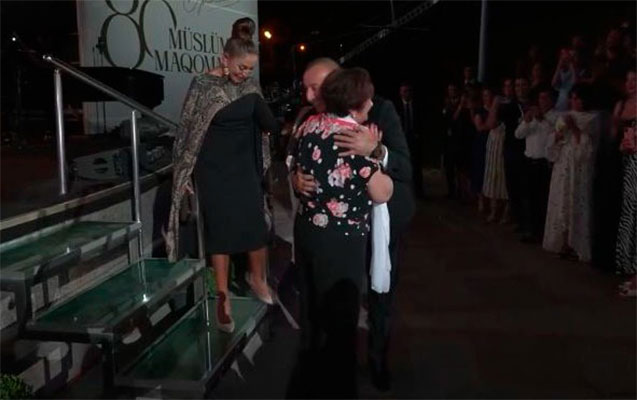 Prezidentin səmimi davranışı gündəm oldu