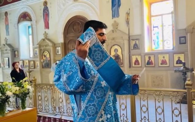 Kilsədə ilk dəfə Azərbaycan dilində dua oxundu
