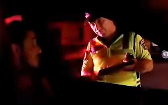 “Düş, söhbət edək, maykada maşın sürərlər?”