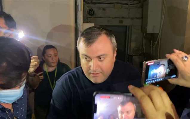 Elçin Sadıqov Baş Prokurorluğa belə aparıldı