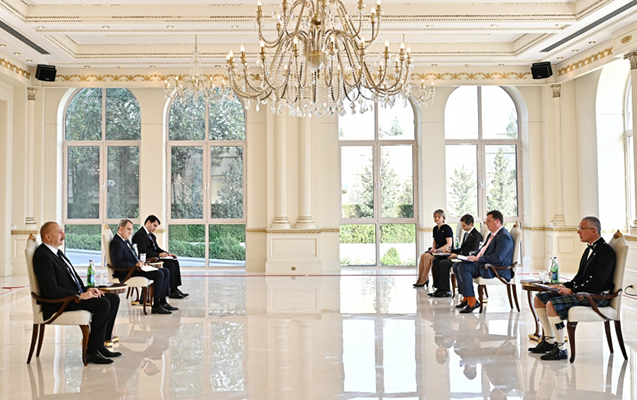 Prezident səfirin azərbaycanca çıxışına belə reaksiya verdi