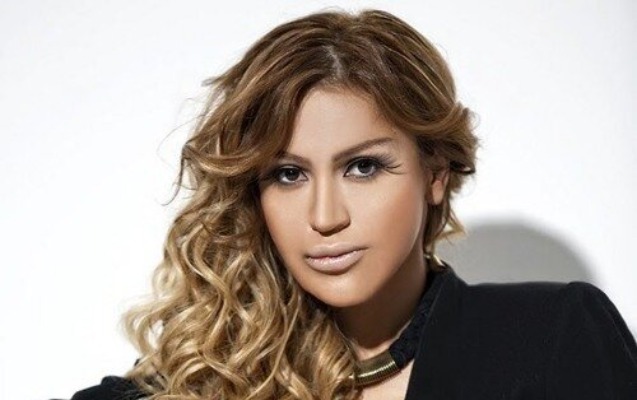 Rəqsanə ondan yazanlara qarşı hücuma keçdi