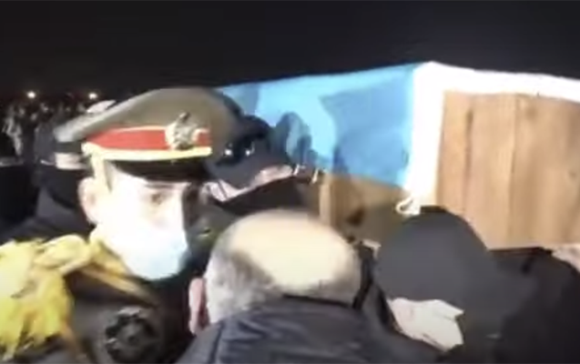 Şəhidimizin tabutu İran əsgərlərinə etibar edilmədi