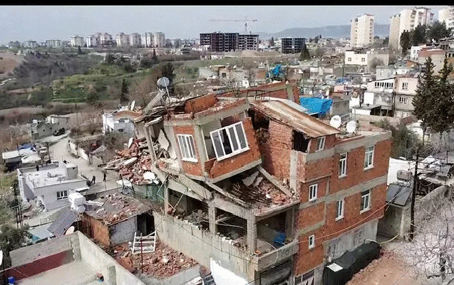 Zəlzələdə niyə 4 mərtəbəli binanın yalnız 3-cü mərtəbəsi uçub?