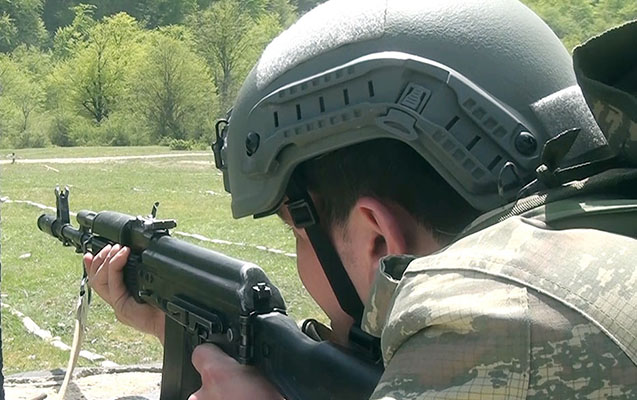 Hərbi vəzifəlilərin təlimindən