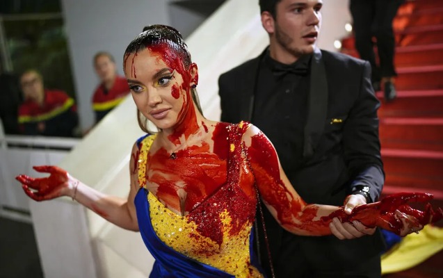 Kannda üstünə “qan” tökdü