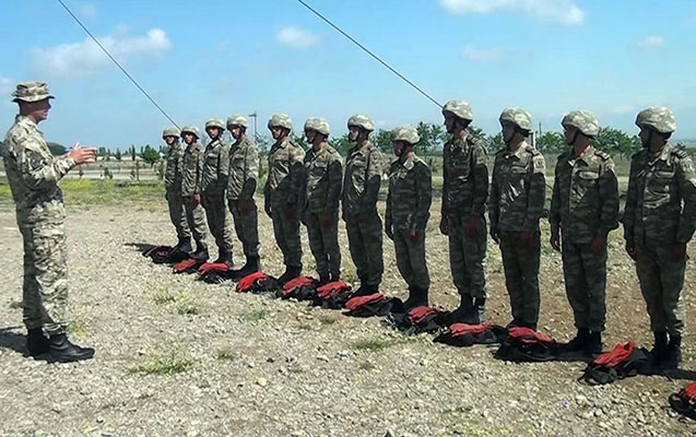 Türkiyə modeli üzrə komandolar hazırlanır