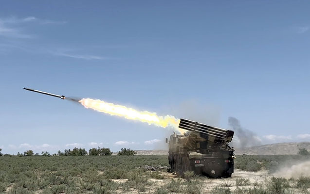 Raket və artilleriya bölmələrində atəş tapşırıqları icra olundu