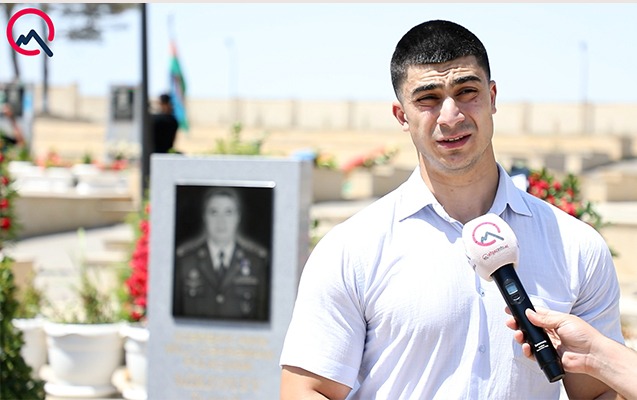 “Bu gün zabitlər öz əsgərlərinə irəli yox, ardımca deyirlər”