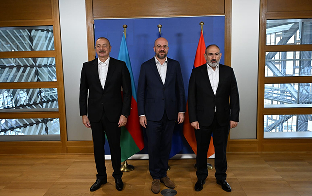 Üçtərəfli görüşdən yeni görüntülər