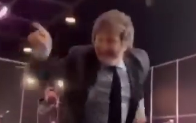 Prezident seçilməsinin sevincini belə yaşadı