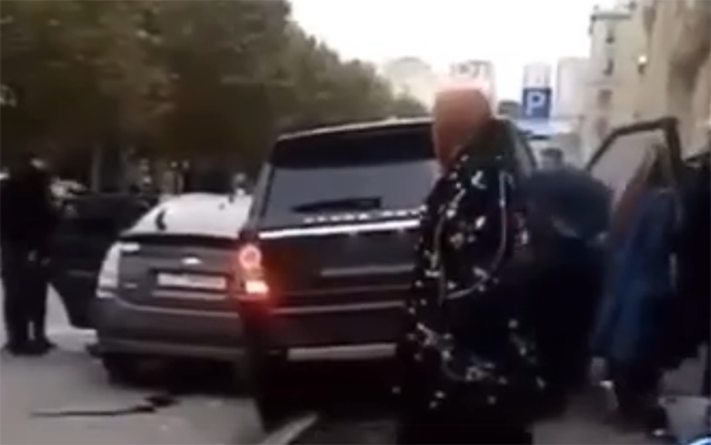 Bakıda “Prius”la “Range Rover” toqquşdu