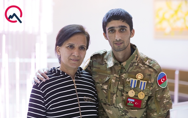 Birinin donoru anası, digərininki oğludur