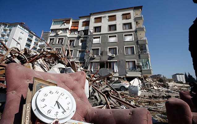 365 gün əvvəl, saat 04:17...