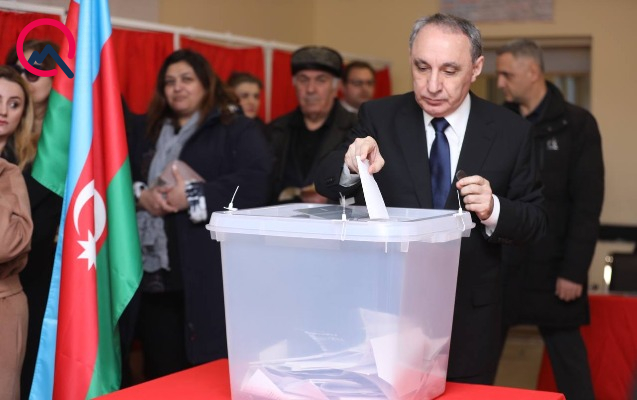 Kamran Əliyev də səs verdi