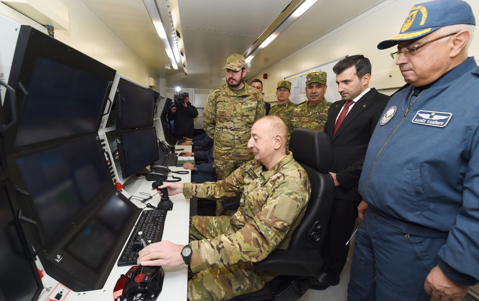 Prezident PUA-nı idarə etdi