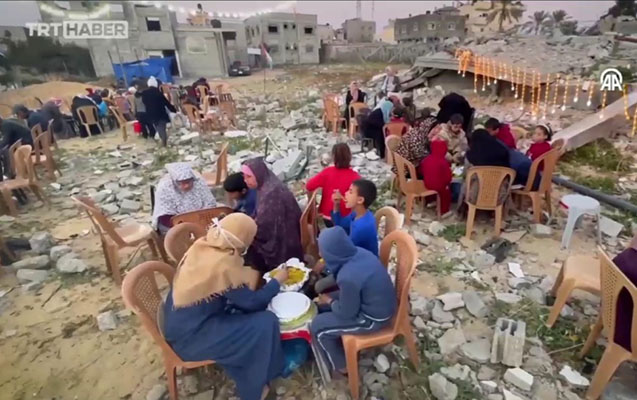 Qəzzada ilk iftar...