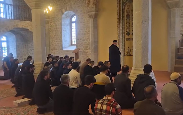 Şuşada bayram namazı qılındı