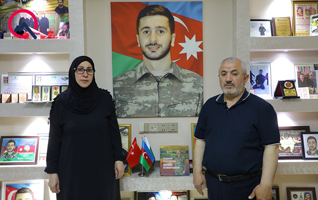 “Deyirdilər ki, sağdır, anası gecə ilə qurban payladı...”