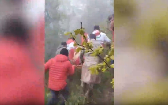 Cəsədlərin hadisə yerindən çıxarılma anı