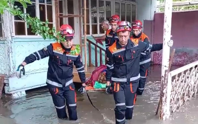 Yevlax və Mingəçevirdə bəzi əraziləri su basıb