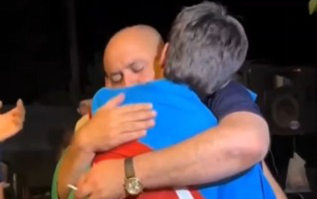 İndi əsgər atasıdır...