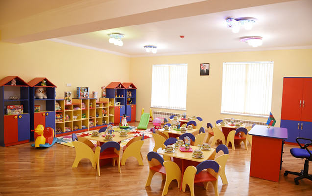 Bağçada uşağa şiddət